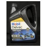 Mobil Delvac 1300 Super Heavy Duty Diesel Engine