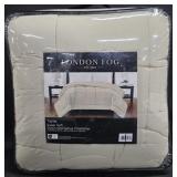 London Fog Twin size down alternative comforter