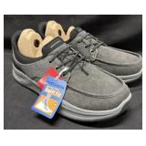 Skechers Men's Size 12 Canvas Shoes
