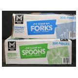 Clear plastic forks 300 count. Clear plastic
