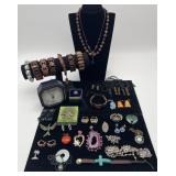 Group of fashion jewelry