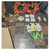 Decor: wreaths, Easter, wedding and various other