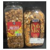 Peanut Butter Filled Pretzels 44 oz, Pub Mix 44