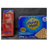 Honey Maid Graham crackers 3lb. Kize chocolate
