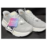 Skechers Swift Fit Ladies Size 6.5 Sneakers