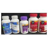 2 bottles of 150 softgel 25mg Lutein 5mg