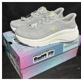 Sketchers swift fit sneakers womenï¿½s size 6.5