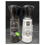 7oz black pepper grinder & 14.9oz sea salt