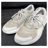 Used Under Armour Sneakers, Size 7Y