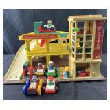 Vintage Fisher Price Parking Ramp & Service