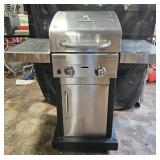 Char-Broil gas grill w/ propane tank. Not tested