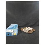Women's size 8 Mountain Sole sandals