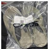 Army green flip flops M5/W7