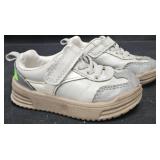 Used infant Boy's size 6M shoes