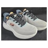 Men's size 10.5 Skechers sneaker