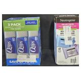 Q-Tips 1750 count. Neutrogena makeup removal