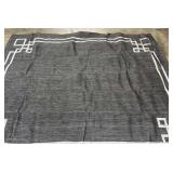 Safavieh outdoor area rug. Size 8ft/10ft