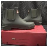 Hunter water proof size 9.
