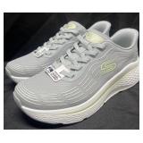 Ladies Skechers swif-fit sneaker, size 8.5