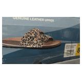 Ladies sandals size 8