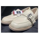 Womenï¿½s Dolce Vita ivory loafer, size 10