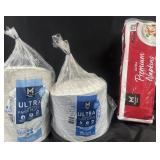 300 count ultra lunch paper plates. 204 count