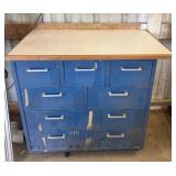 Metal storage cabinet, 7-drawer with worktop, 40'