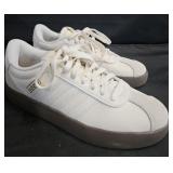 Addidas women's size 7.5 shoes