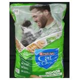 25lb Purina cat chow indoor hairball and healthy