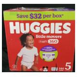 Huggies little movers 144ct size 5 diapers