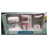 Gourmet kitchen appliances ages 3+