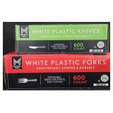 White plastic knives 600 count. White plastic