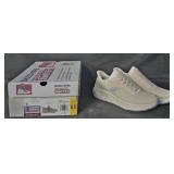 Women's size 8.5 sneakers