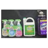 Fanuloso 210oz. Simple Green 1 gallon. Scrubbing