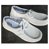Women's size 7 Eddie Bauer loafers
