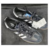 Addidas Men's size 6 women's size 7 Samba shoes