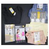 Women's size Medium pants, shorts, shirts and Gap