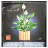 Lego 'Peace Lily' 11504 block set 474 piece