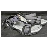 Kid's size 13 Eddie Bauer sandals