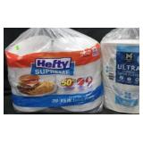 250ct hefty Supreme lunch plates. 300ct ultra