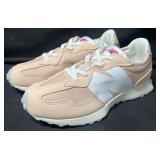 Kids New Balance sneakers, size 3/medium