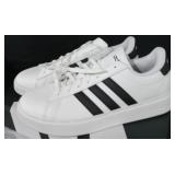 Men's Adidas size 9.5 grand court 2.0