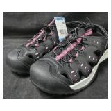 Women's size 9 Eddie Bauer water shoes