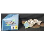 Women's size 8 Mountain Sole sandals