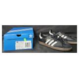 Addidas Men's size 6.5, women's size 7.5 Samba