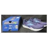 Men's size 9.5 Brooks shoes