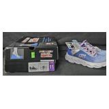 Kid's size 11 Skechers shoes