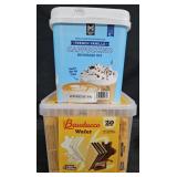 French Vanilla Cappuccino 48oz. Bauducco Wafer 20