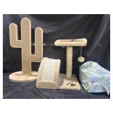Cactus Scratching Post, Cat tree, brush, and