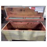 Vintage Cedar Chest no key 43ï¿½ x 17 1/2ï¿½ x 21